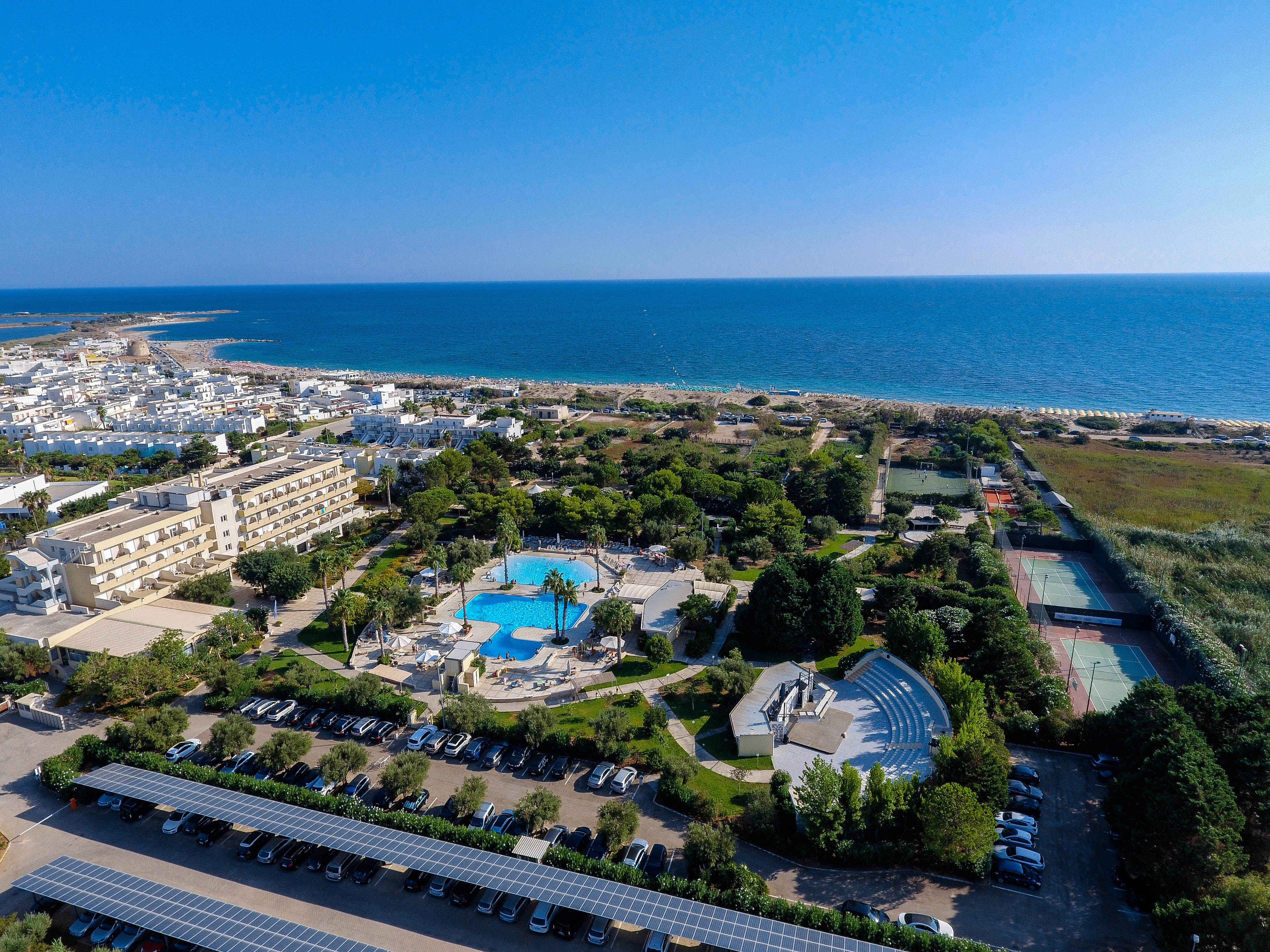 NICOLAUS CLUB LA GIURLITA                           Residence [NC]