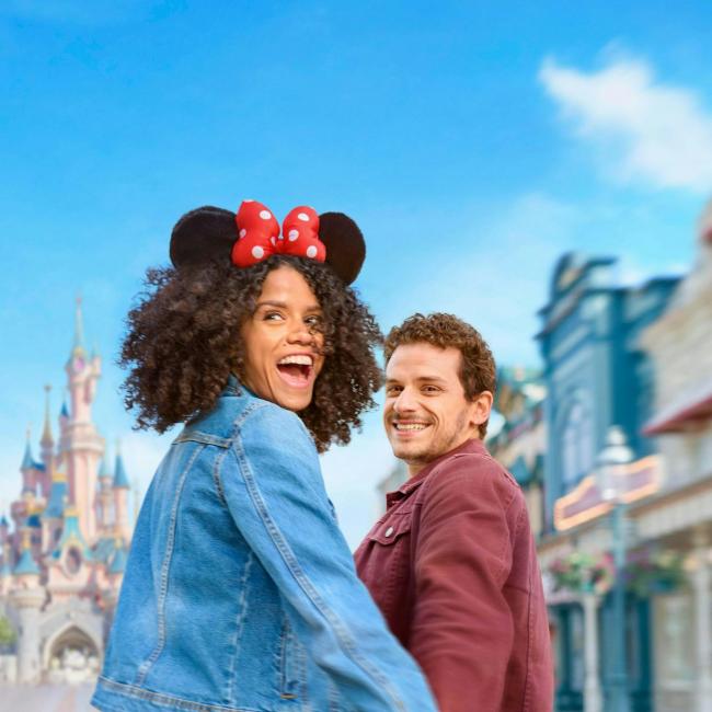 Immagine cover di Disneyland® Paris: Biglietto plurigiornaliero