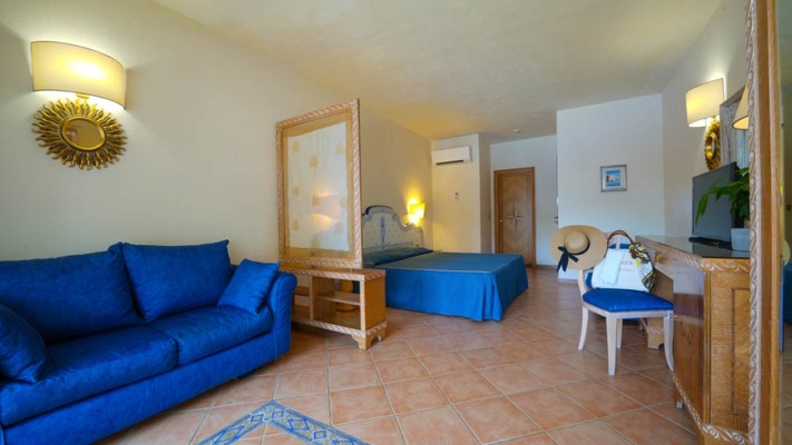 CLUB ESSE PALMASERA RESORT****