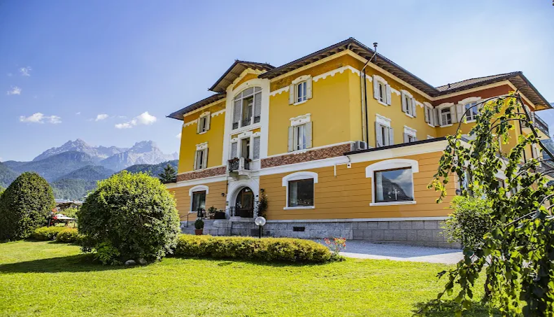 HOTEL VILLA IMPERINA